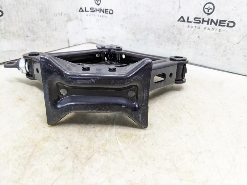 2015-2023 Hyundai Sonata Lift Jack 09110-B1000 OEM - Alshned Auto Parts