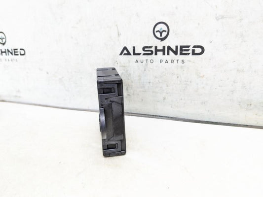 2013-2018 Ram 1500 Front Right Door Control Module 68225102AC OEM - Alshned Auto Parts