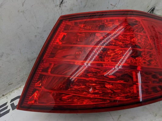 2011-13 Kia Optima RR RH Tail Light Lamp Quarter Panel Mounted 92402-2T010 OEM - Alshned Auto Parts