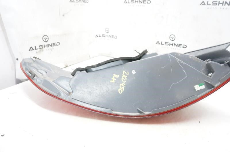 2012-2017 Hyundai Azera Right Passenger Outer Tail Light Lamp 92404-3V020 OEM - Alshned Auto Parts