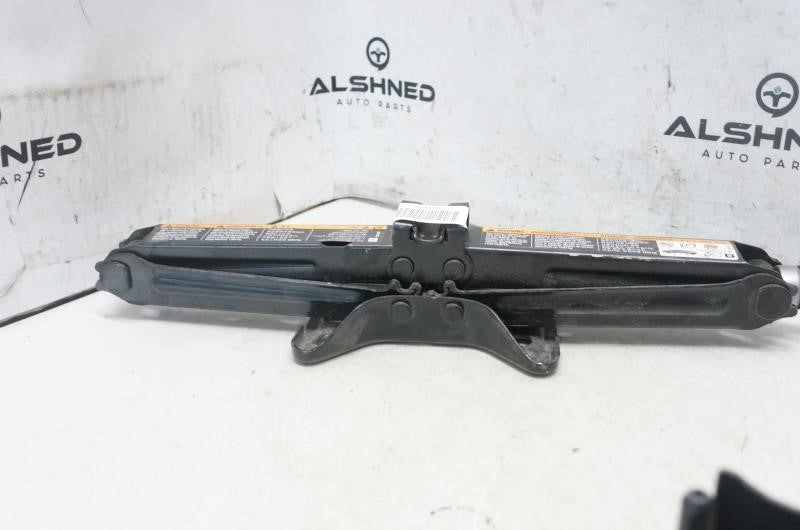 2015 Chevrolet Camaro Lift Jack 92229625 OEM - Alshned Auto Parts