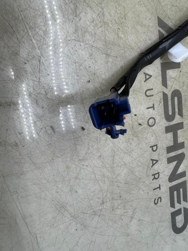 2012-2015 Toyota Prius Front Right Door Lock Latch Actuator 69030-47110 OEM - Alshned Auto Parts