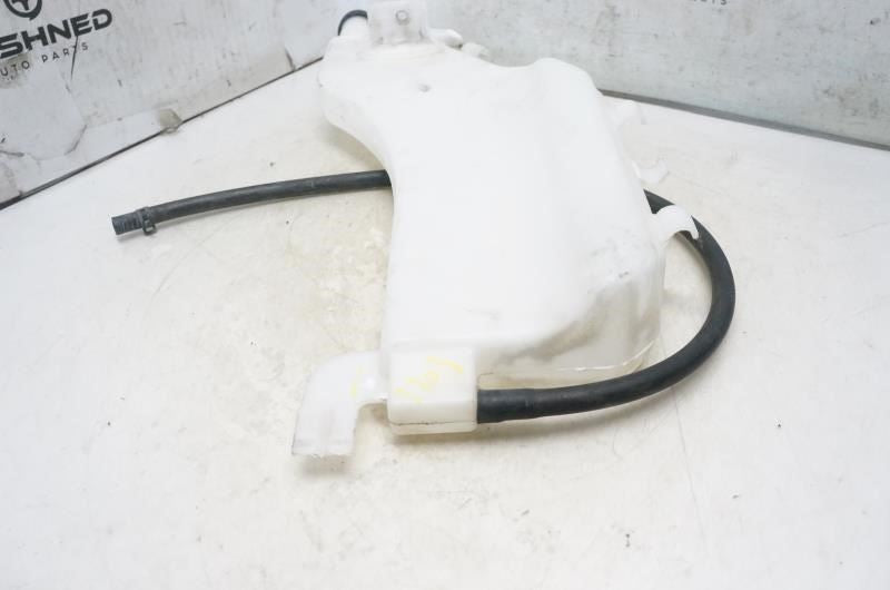 2013-2019 Nissan Sentra 1,8L Radiator Coolant Reservoir Bottle 21710-3SH0A OEM