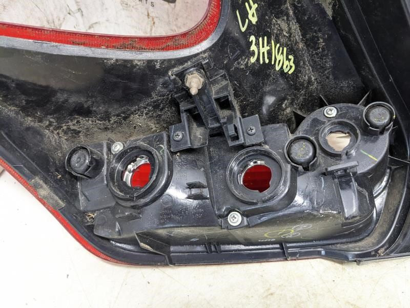 2011-14 Nissan Juke Passenger Right Tail Light Lamp Quarter Mounted 26550-1KM0A - Alshned Auto Parts