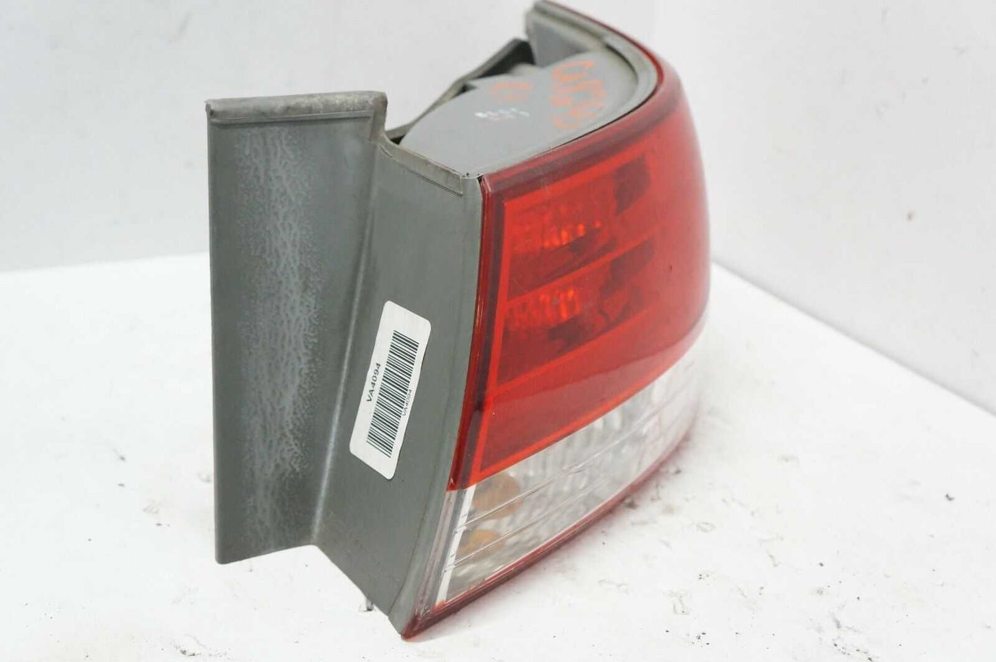 2006-2008 Hyundai Sonata Passenger Right Rear Tail Light 92402-0A000 OEM - Alshned Auto Parts