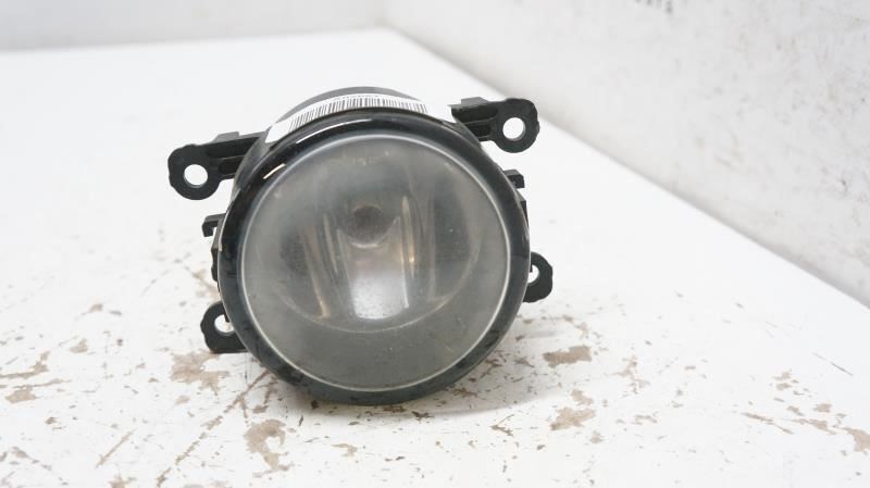 2013 Ford Focus Passenger Driver Right Left Front Fog Light 4F9Z-15200-AA OEM - Alshned Auto Parts