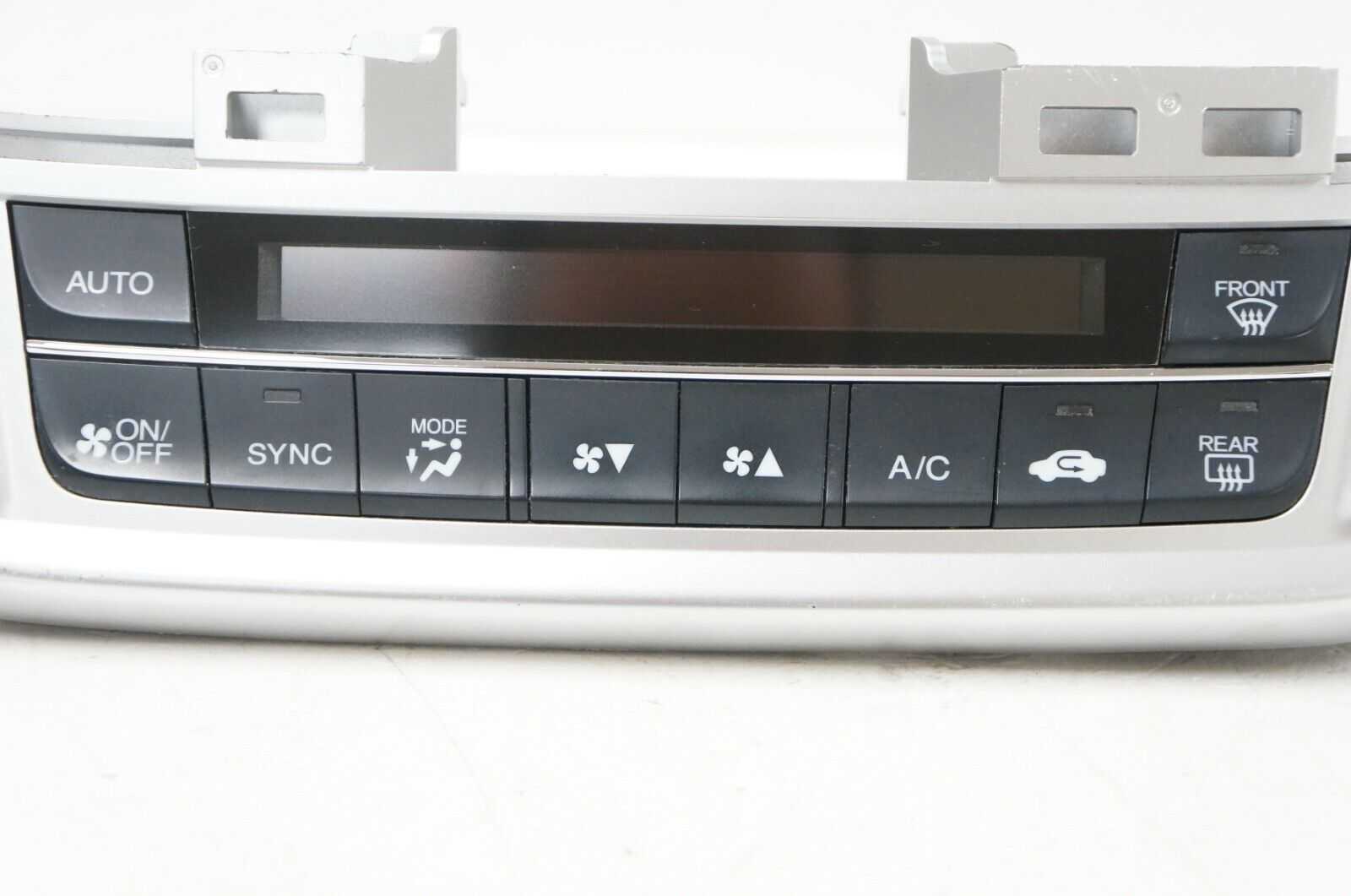 13-15 Honda Accord Factory AC Heat Climate Control ID 79600 T2F A611 M1 OEM Alshned Auto Parts