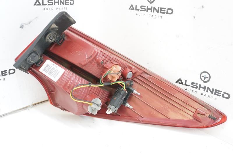 13-16 Hyundai Santa Fe Sport Driver Left Side Tail Light 92401-4Z000 OEM - Alshned Auto Parts