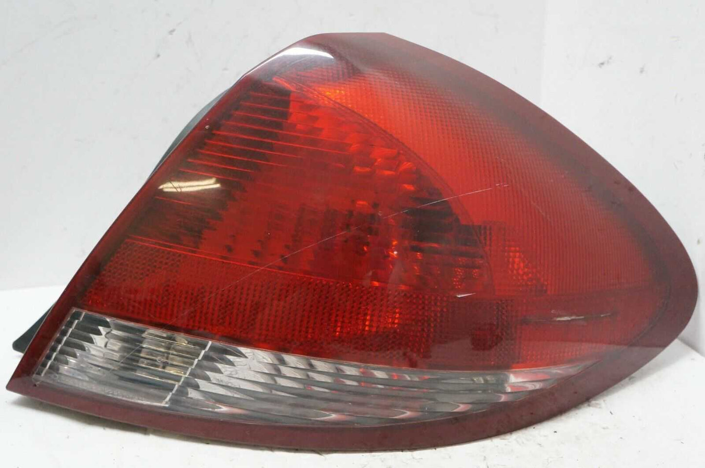 *READ* 2004-2007 Ford Taurus Passenger Right Rear Tail Light 5F1Z-13404-A OEM - Alshned Auto Parts