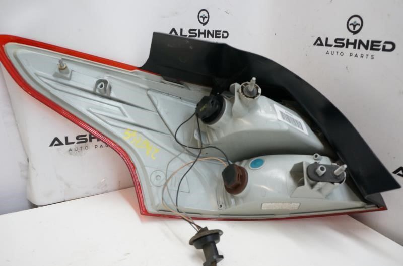 2013 Ford Focus Right Rear Tail Light CV6Z-13404-A OEM - Alshned Auto Parts