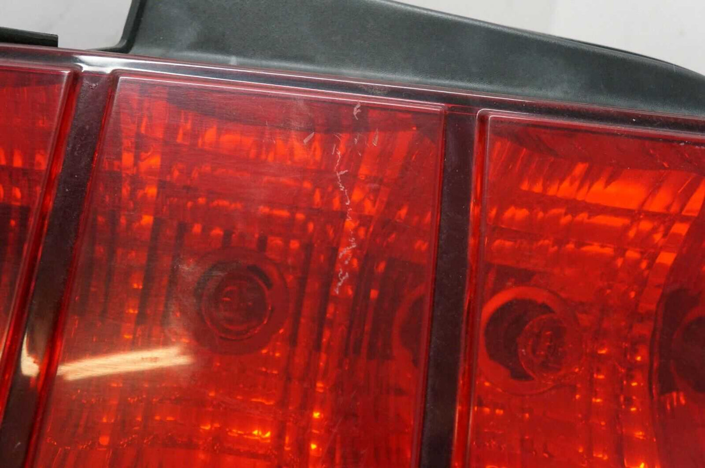 2005-2009 Ford Mustang Driver Left Rear Tail Light Lamp 6R3Z-13405-A OEM - Alshned Auto Parts