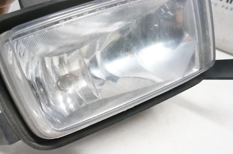 2007-2015 Chevrolet Tahoe Driver Left Front Fog Light 22872763 OEM - Alshned Auto Parts