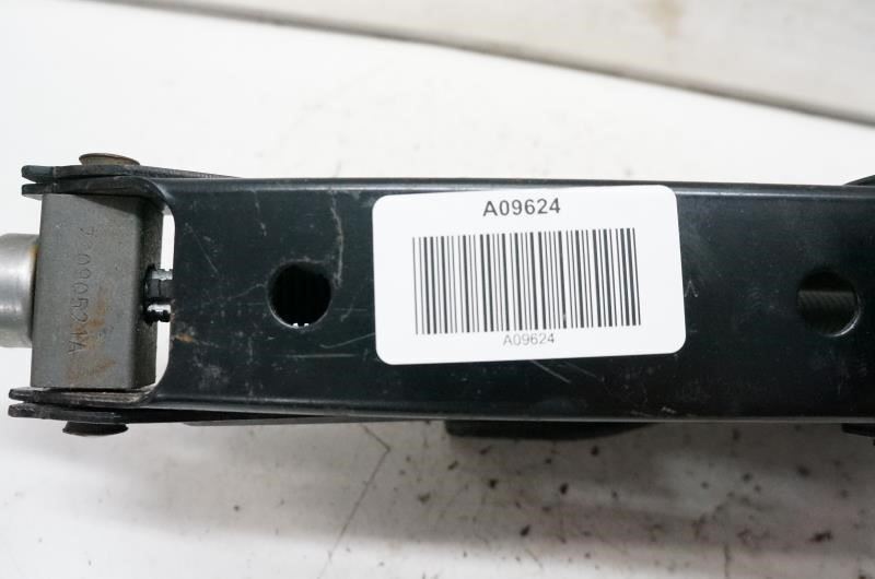 2013 Ford Explorer Lift Jack 1L2A-17A078-AA OEM - Alshned Auto Parts