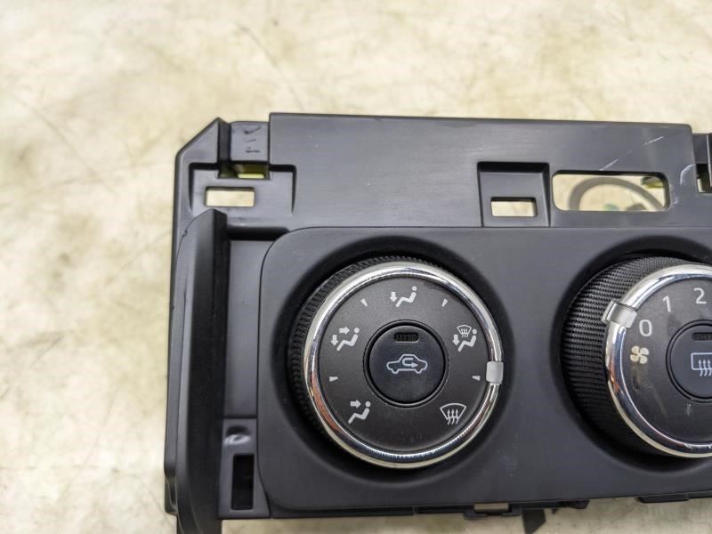 17-19 Toyota Corolla Dash AC Heater Temperature Climate Control 55468-02050 OEM - Alshned Auto Parts