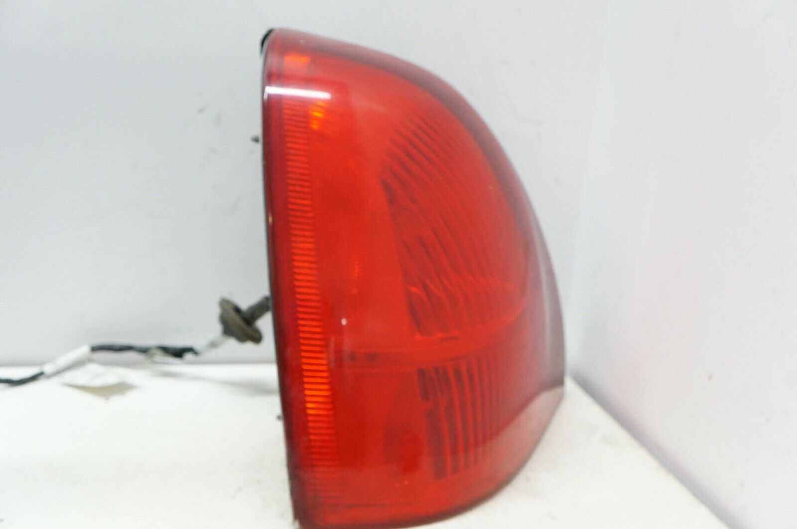 2003-2011 Lincoln Town Car Driver LH Rear Quarter Panel Tail Light 6W1Z-13405-AA - Alshned Auto Parts