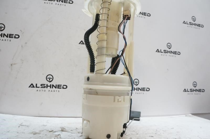 2011 Nissan Xterra 4.0L Fuel Pump Assembly 17040-ZZ00A OEM - Alshned Auto Parts