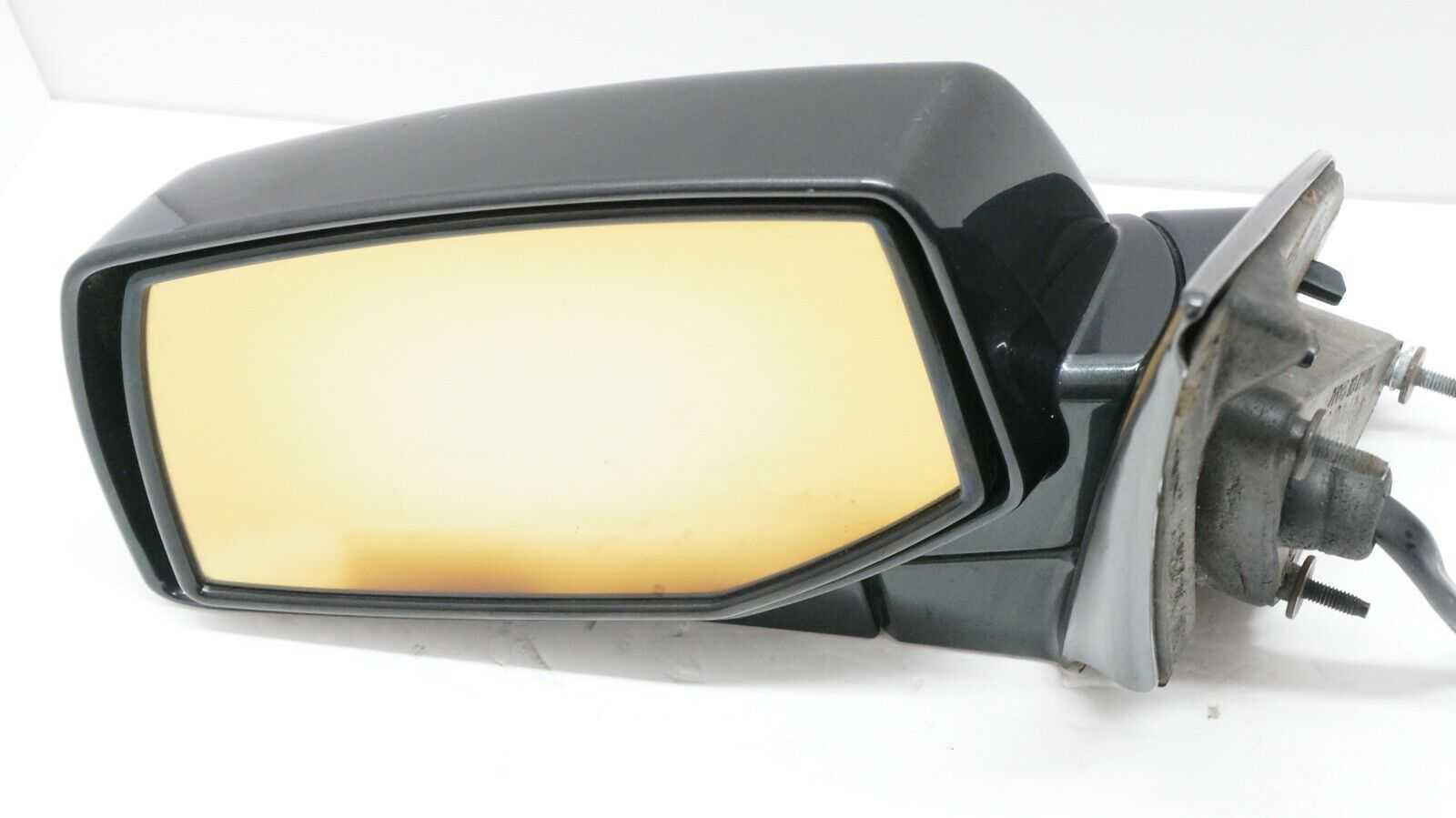 **READ** 04-09 Cadillac SRX Driver Left Outside Rearview Mirror OEM 10398144 - Alshned Auto Parts