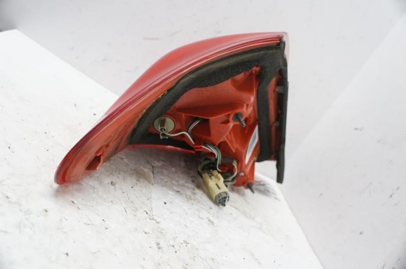 *READ* 2009-2012 Toyota RAV4 Passenger Right Rear Tail Light 81551-42130 OEM - Alshned Auto Parts