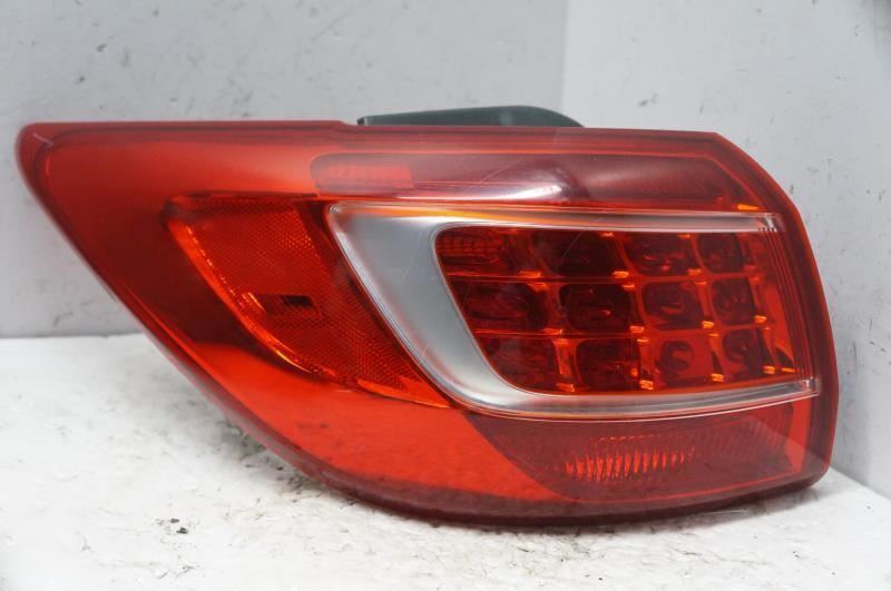 2010-2013 Kia Sportage Driver Left Rear Tail Light 924013W020 OEM - Alshned Auto Parts