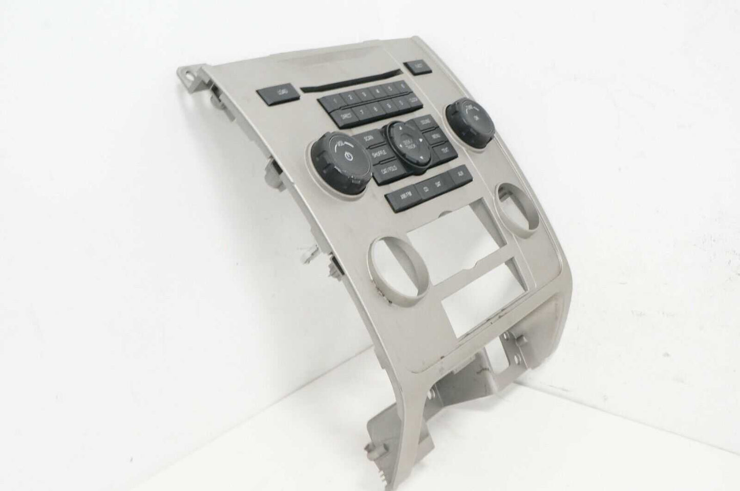 08 ford escape audio equipment control panel faceplate 8l8t-18a802-ahw oem - Alshned Auto Parts