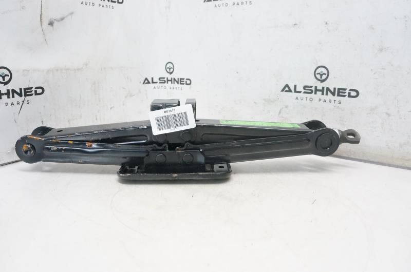 2015 Hyundai Santa Fe Lift Jack 09110-2W000 OEM - Alshned Auto Parts