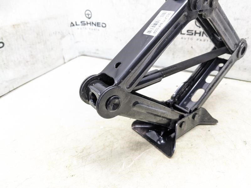 2015-2023 Hyundai Sonata Spare Tire Floor Jack 09110-C1000 OEM - Alshned Auto Parts