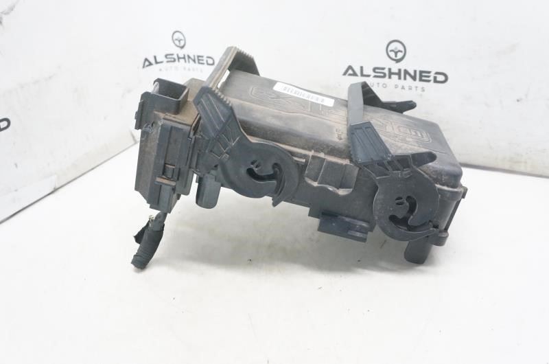 2018-2019 Chevrolet Malibu Fuse Box Engine Module 68068355AB OEM - Alshned Auto Parts