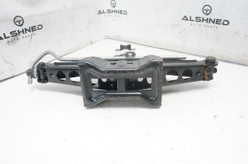 2012-2019 Range Rover Evoque Scissor Lift Jack 6G92-17080-DC OEM - Alshned Auto Parts