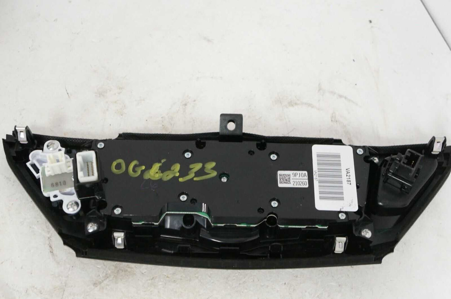 2013-2018 Nissan Pathfinder Audio Climate Control Panel Unit 9PJ0A 210260 OEM - Alshned Auto Parts