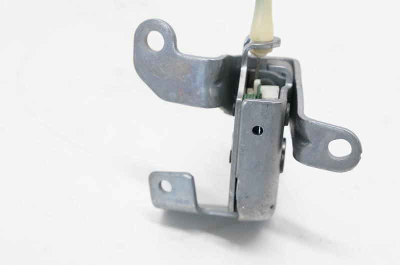 2015-2020 Ford F150 Rear Left Upper Latch FL3Z-18264A01-E - Alshned Auto Parts