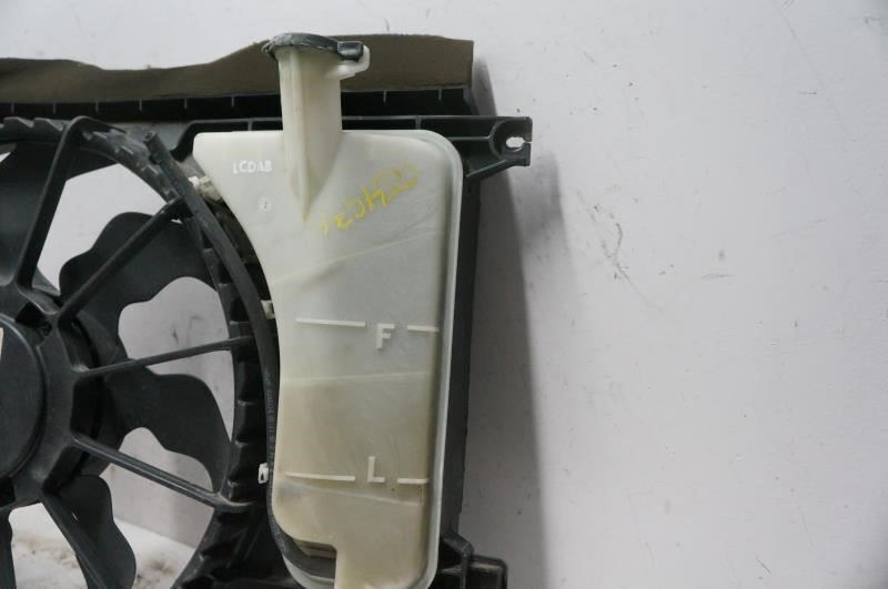 2014-2019 Kia Soul Radiator Cooling Fan Motor Assembly 25380B2000 OEM Alshned Auto Parts