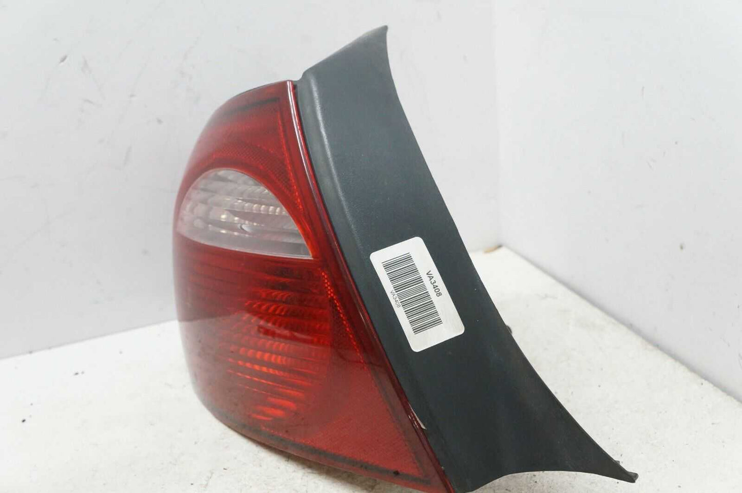 2003-2005 Dodge Neon Left Rear Driver Side Tail Light Lamp 5288527AM OEM - Alshned Auto Parts