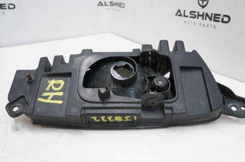 2015 Kia Sorento Passenger Right Front Fog Light 92202 1U500 OEM - Alshned Auto Parts