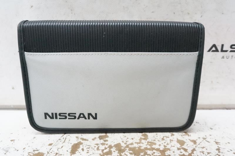 2005 Nissan Altima Owner's Manual Book OM5E-0L31U2 OEM - Alshned Auto Parts