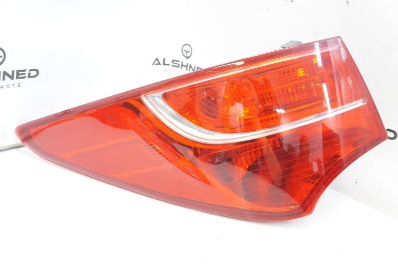 13-16 Hyundai Santa Fe Sport Driver Left Side Tail Light 92401-4Z000 OEM - Alshned Auto Parts