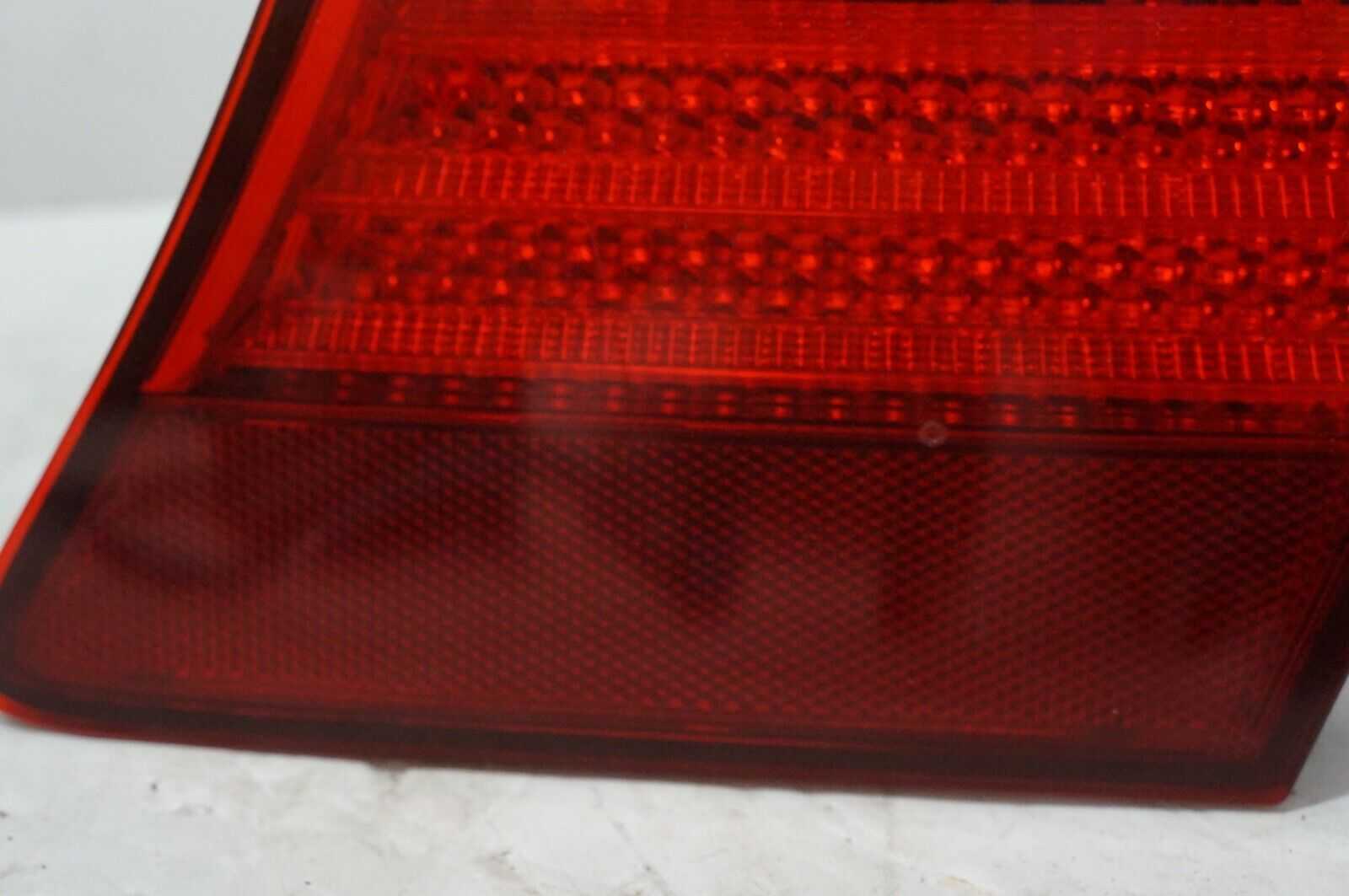 07-09 Lexus LS460 Trunk Passenger Rear Right Inner Tail Light 81581-50150 OEM - Alshned Auto Parts