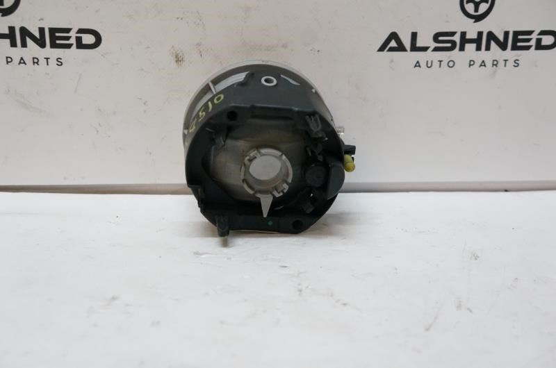 2010 Chrysler Town & Country Light Fog Lamp Front Left 5182025AA OEM - Alshned Auto Parts