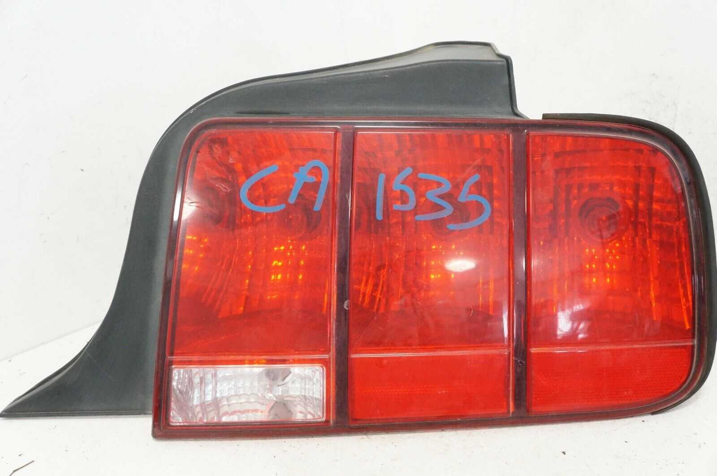 2005-2009 ford mustang passenger right tail light 6r3z13404ab oem - Alshned Auto Parts