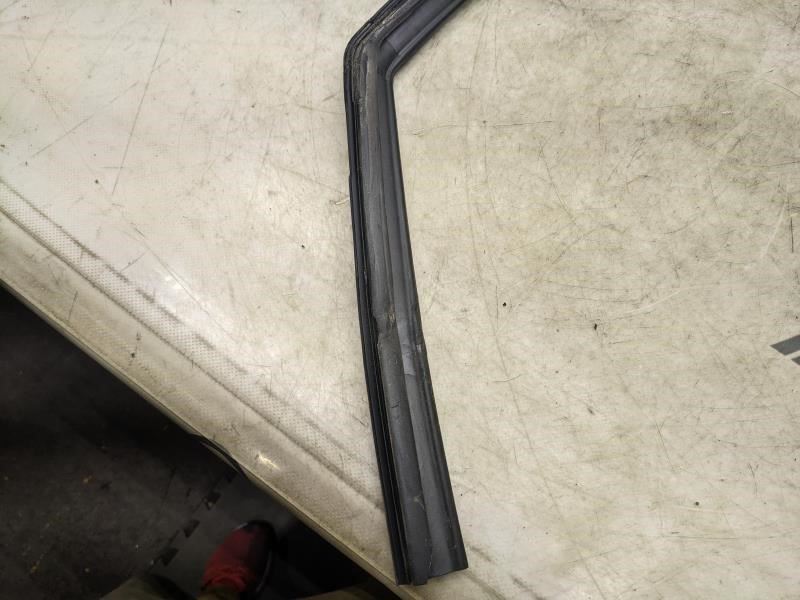 13-19 Ford Explorer Police Front Left Door Glass Run Channel BB53-7821596-A OEM - Alshned Auto Parts