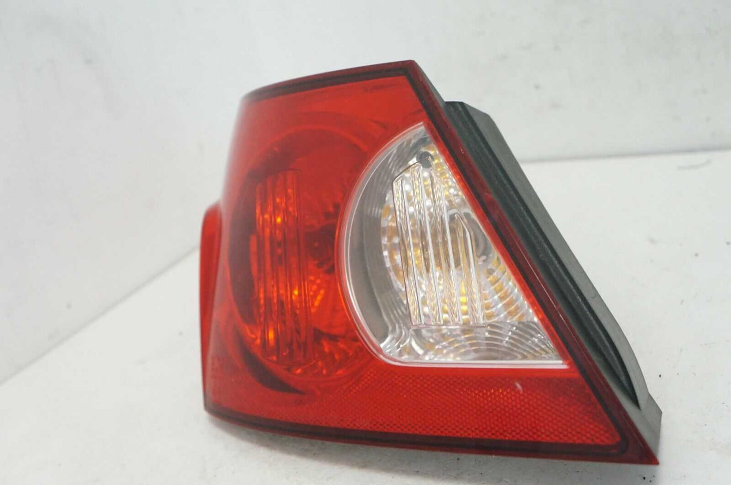 2007-2008 CHRYSLER SEBRING Left Driver Taillight 5303987AE OEM - Alshned Auto Parts