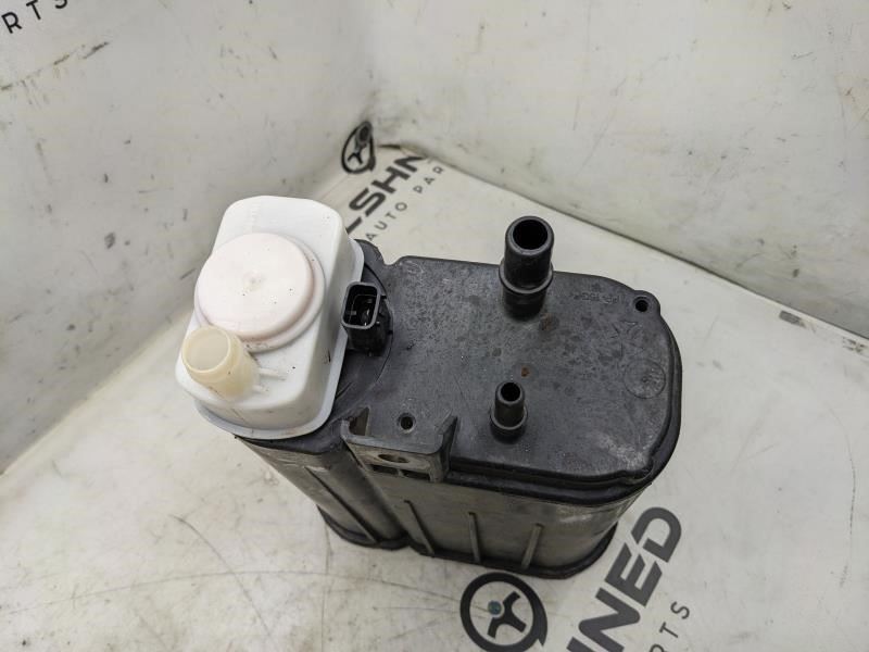 2015 Jeep Wrangler Fuel Vapor Evaporator Emission Canister 05147082AE OEM - Alshned Auto Parts