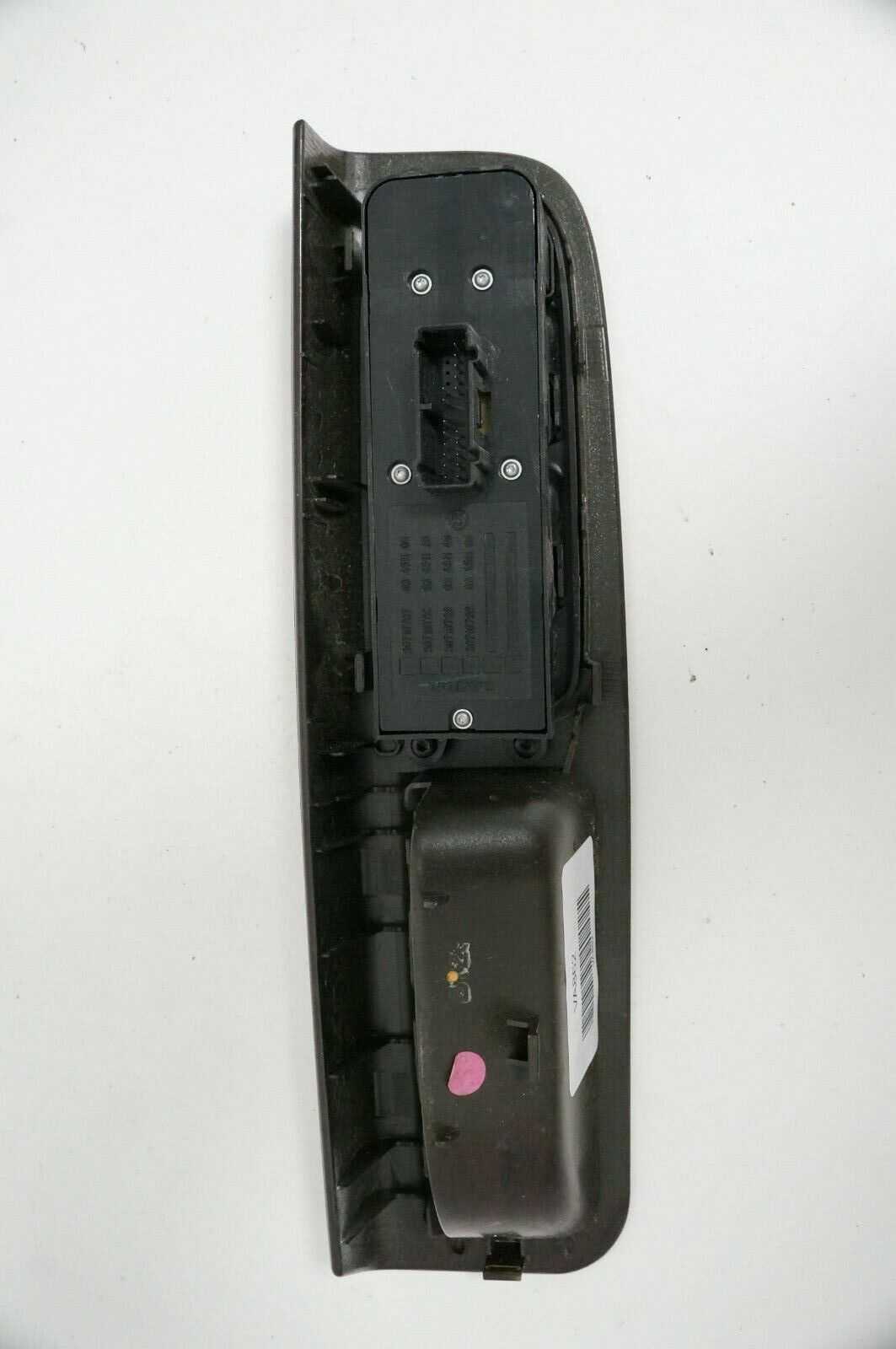 volvo s40 04 05 06  driver left side master power window switch 30710787 - Alshned Auto Parts