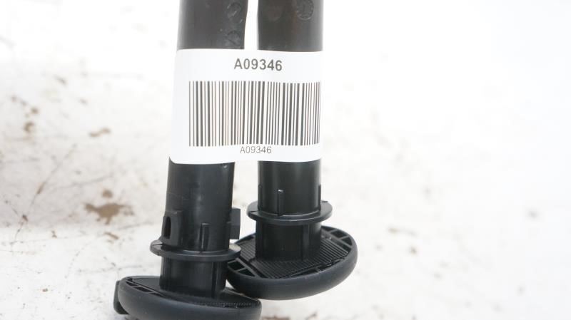 21 Hyundai Santa Fe Passenger RH Front Seat Headrest Sleeves 88721-S2000-NNB OEM - Alshned Auto Parts