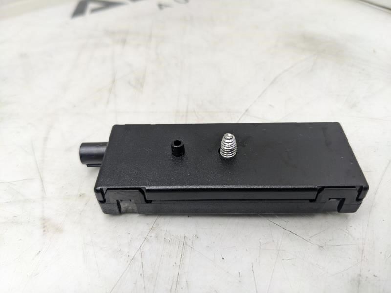 2015-2022 Mini Cooper Clubman Antenna Amplifier AM FM 65209338153 OEM - Alshned Auto Parts