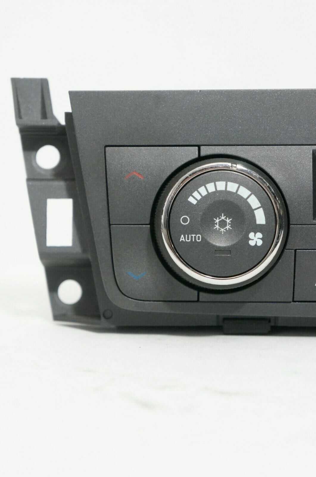 2006 Cadillac DTS Climate AC Heat Control Dual Zone Automatic 15839547 OEM - Alshned Auto Parts