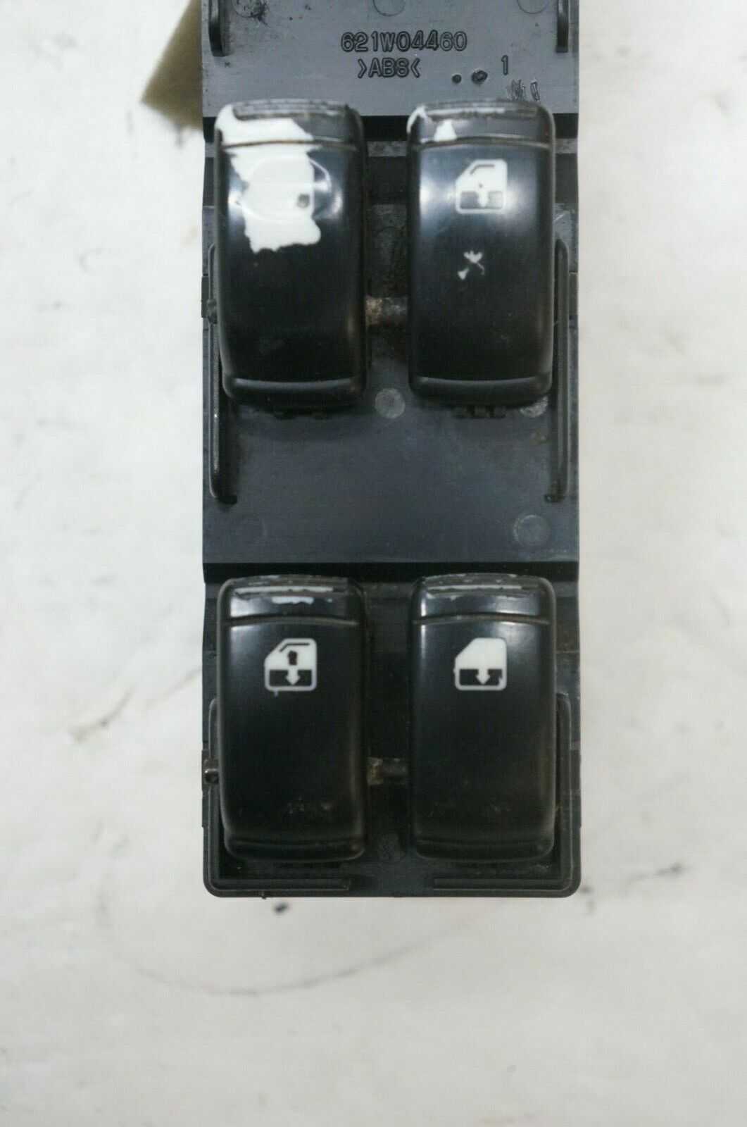 05-08 suzuki forenza & reno master power window switch 3799085z10 oem va2990 - Alshned Auto Parts