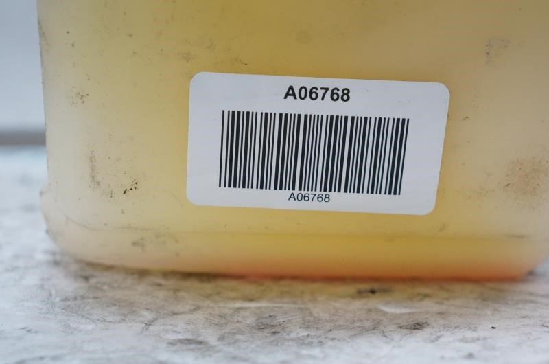 2005 Toyota Highlander Coolant Radiator Bottle Reservoir 16470-20100 OEM - Alshned Auto Parts