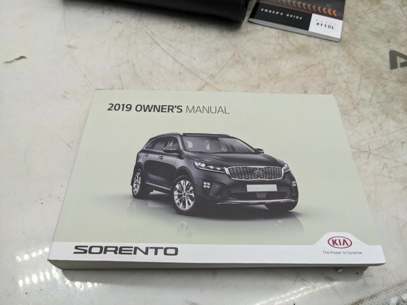 2019 Kia Sorento Owners Manual Set with Case KXG5-EU94I OEM - Alshned Auto Parts