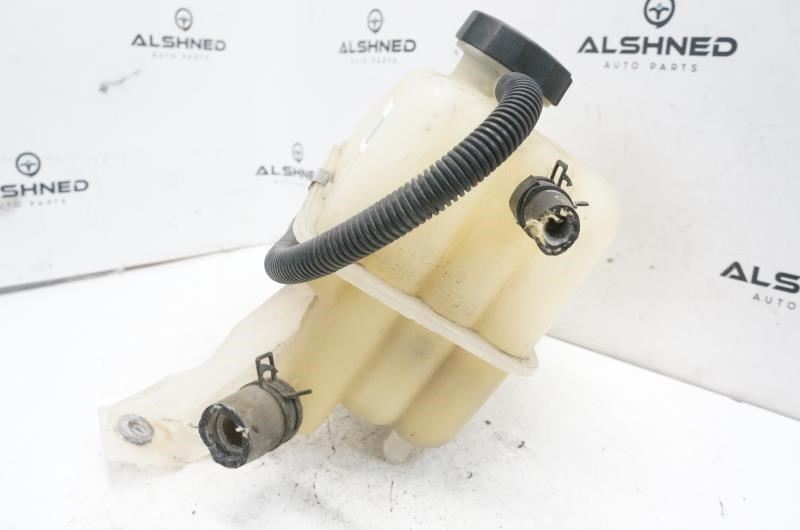 99-07 Chevrolet Silverado 1500 Radiator Coolant Reservoir Bottle 15808715 OEM - Alshned Auto Parts