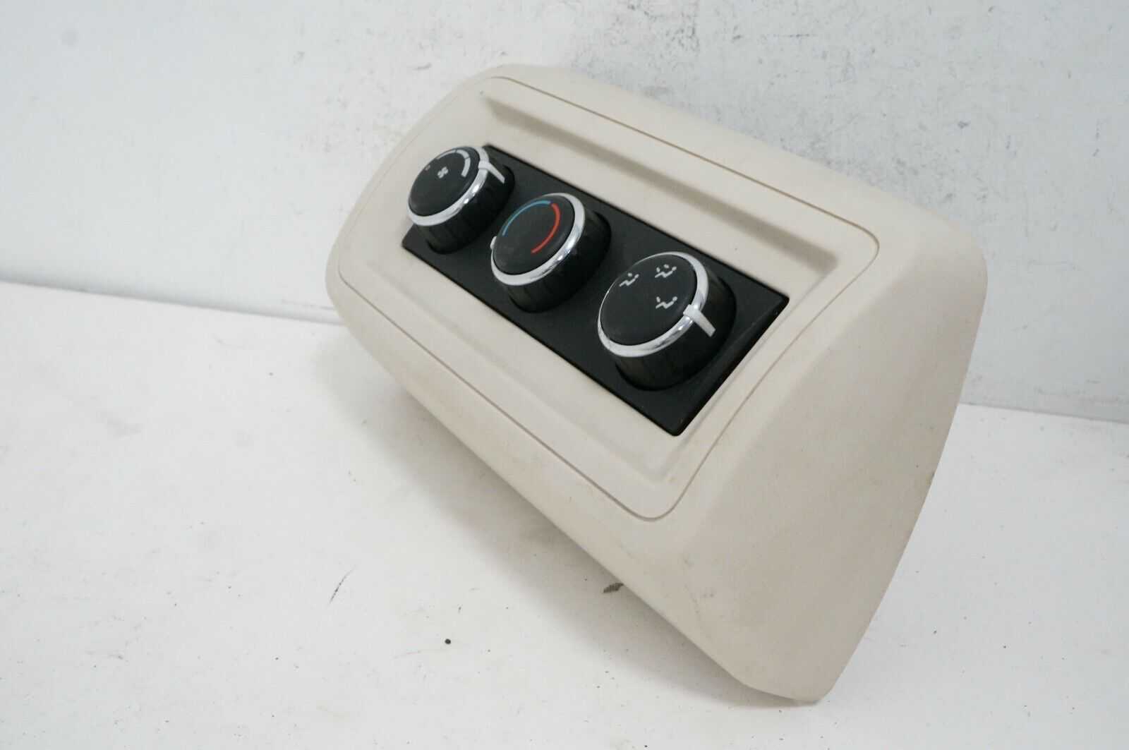 DODGE CARAVAN / TOWN & COUNTRY 2008-2010 REAR AC CONTROL & BEZEL 55111810-AD - Alshned Auto Parts